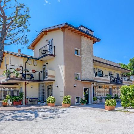 Camere America B&B Sirmione Esterno foto