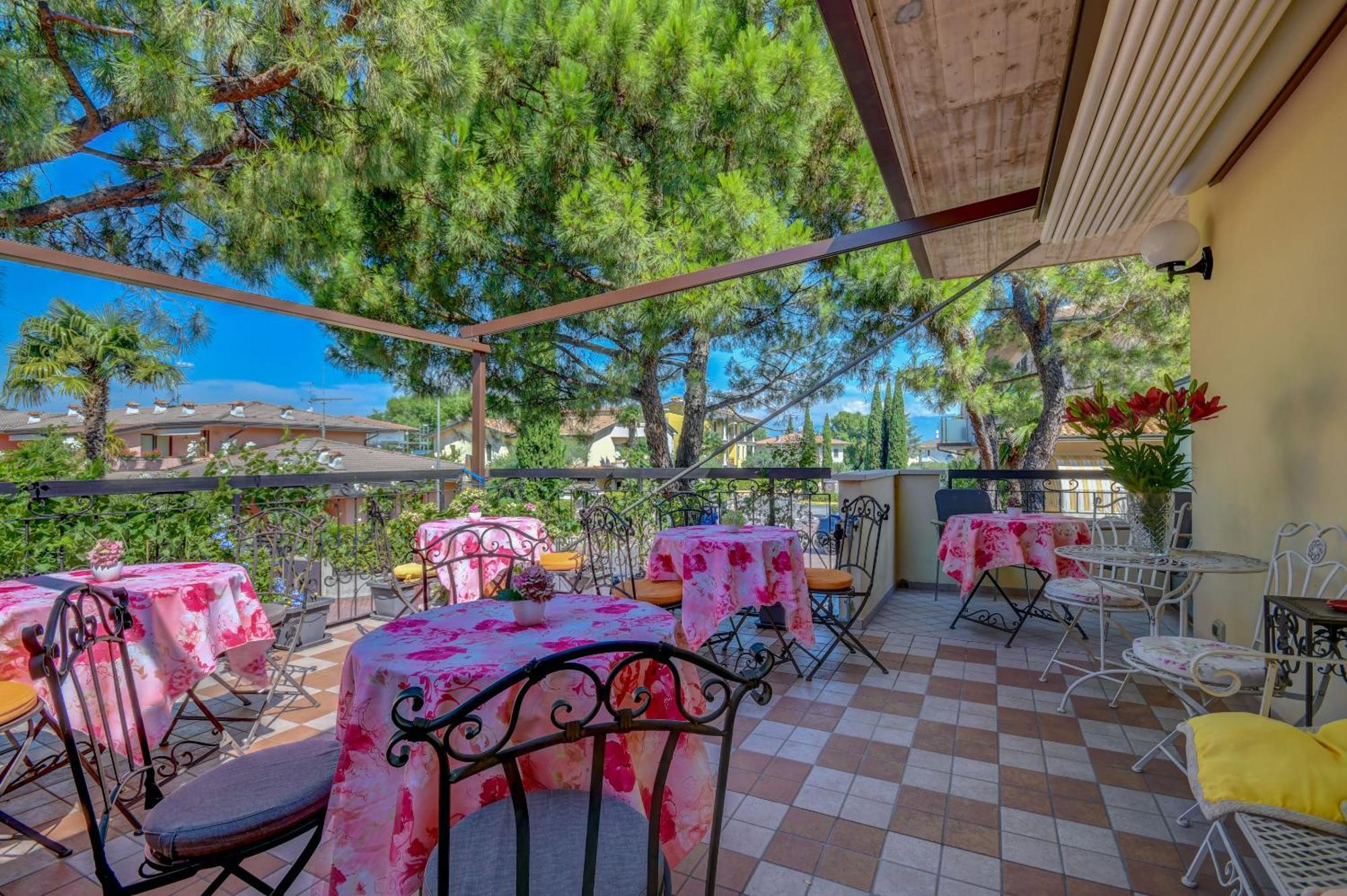 Camere America B&B Sirmione Esterno foto