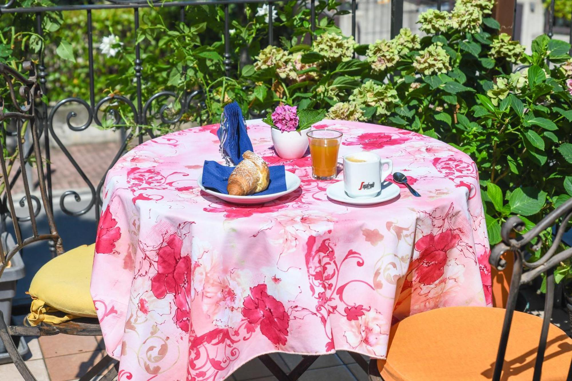 Camere America B&B Sirmione Esterno foto