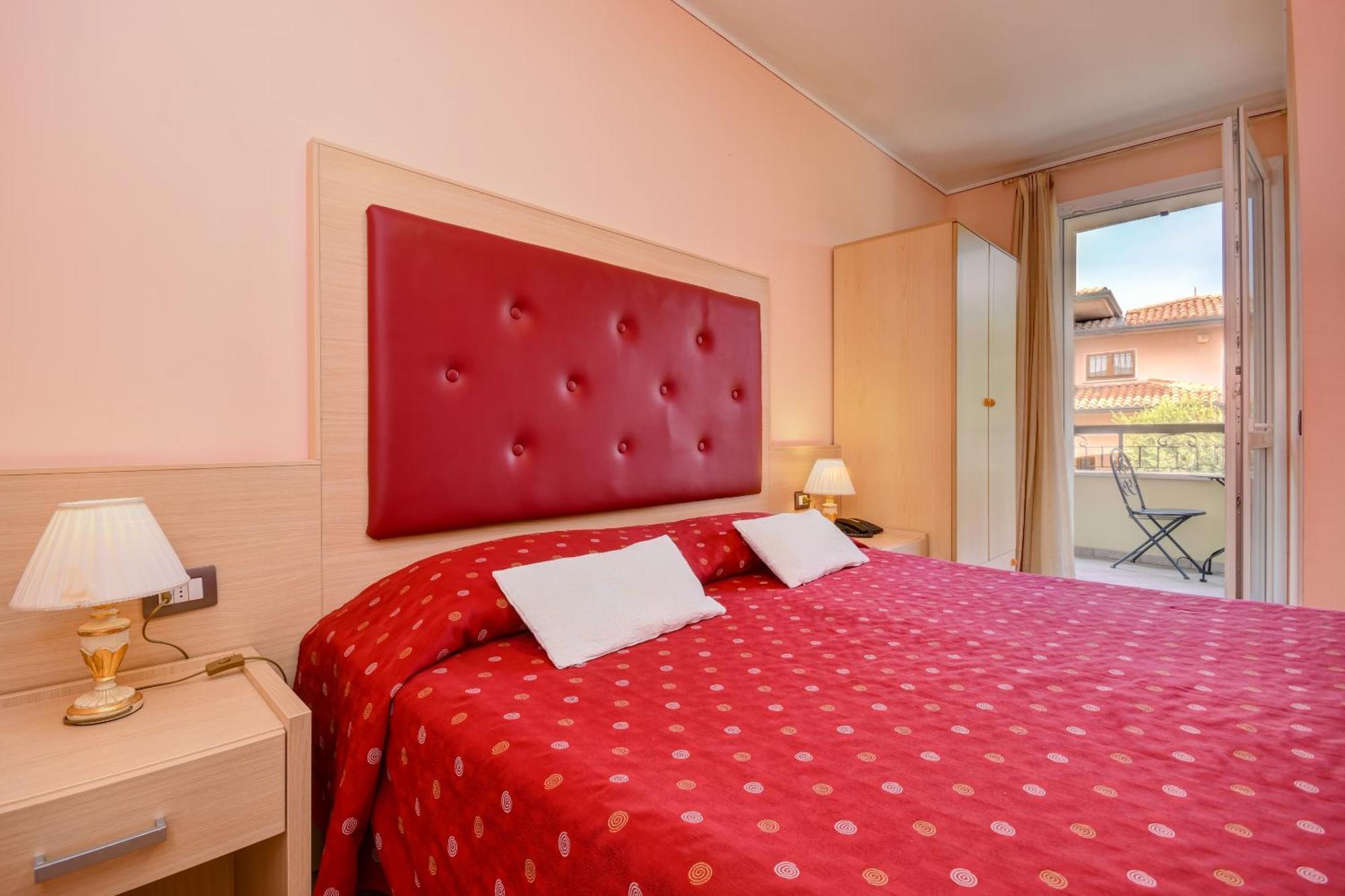 Camere America B&B Sirmione Esterno foto